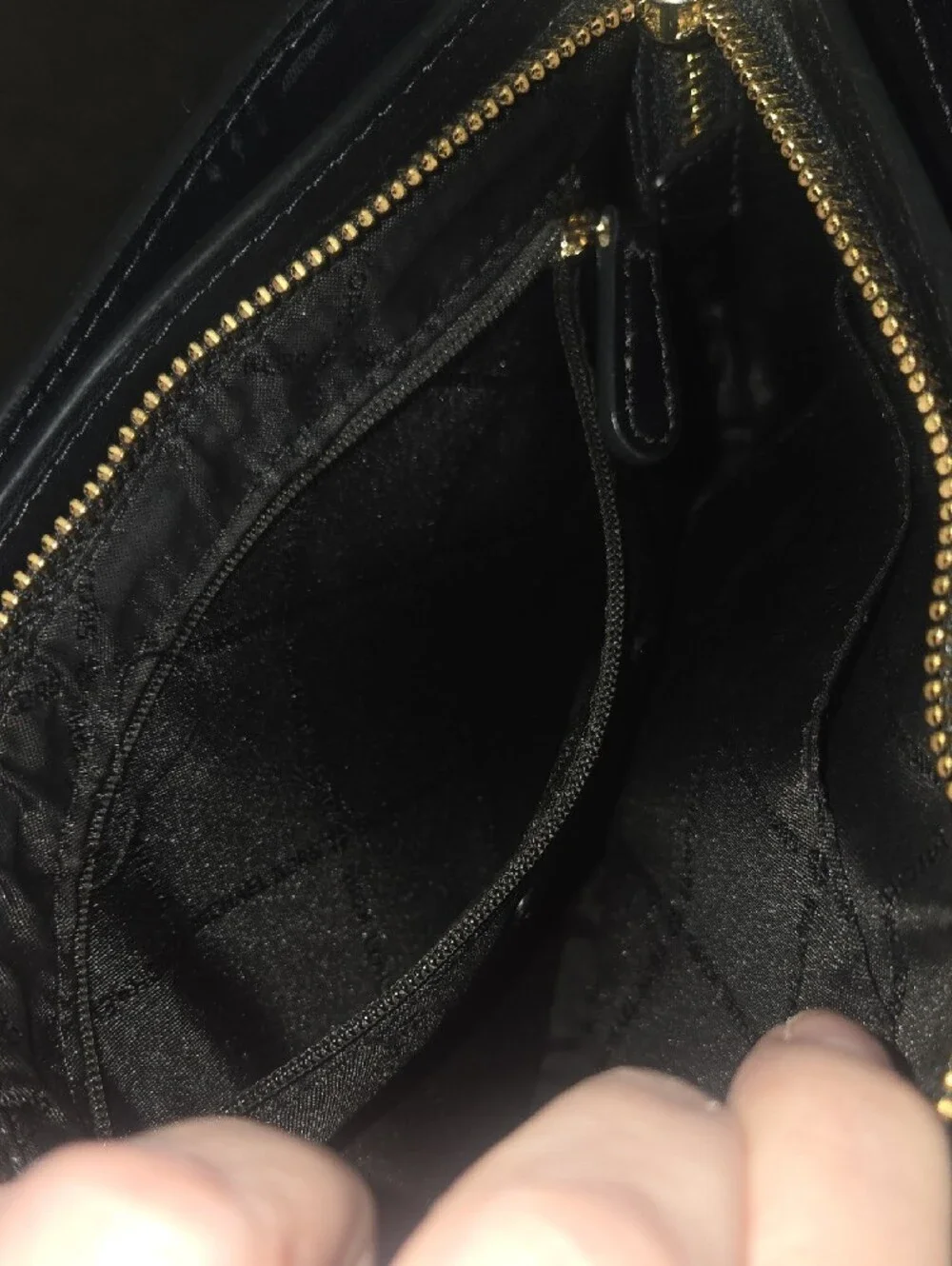 Michael Kors Black Pebbled Leather Crossbody with Gold Hardware **See Descrip**